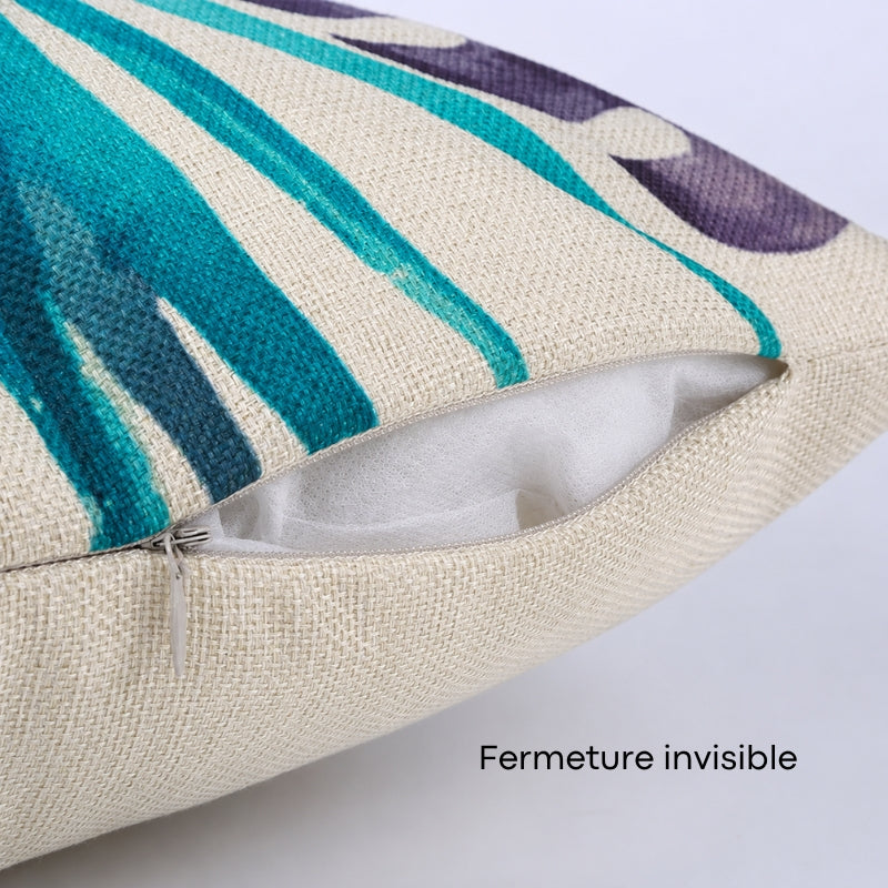 Housse de coussin botanique nordique en situation sur canapé