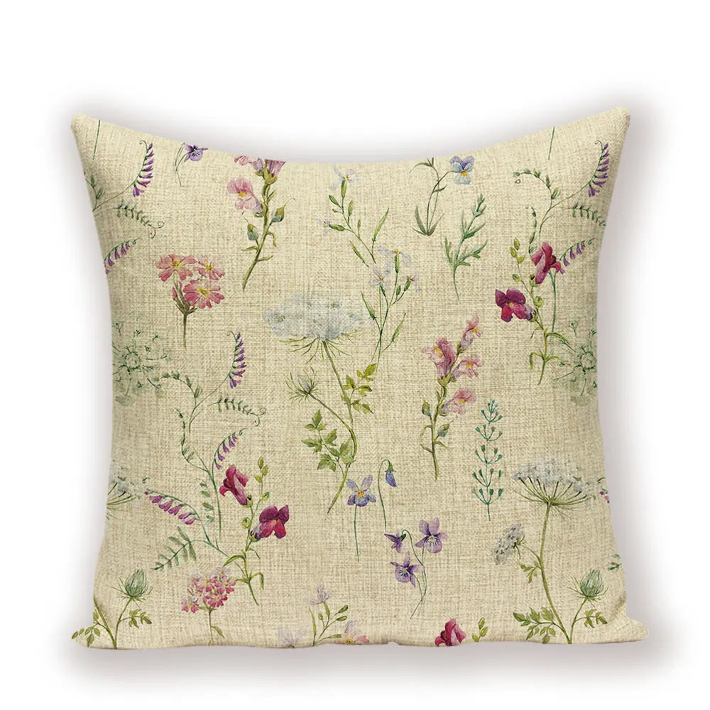Coussin botanique nordique dans un intérieur naturel