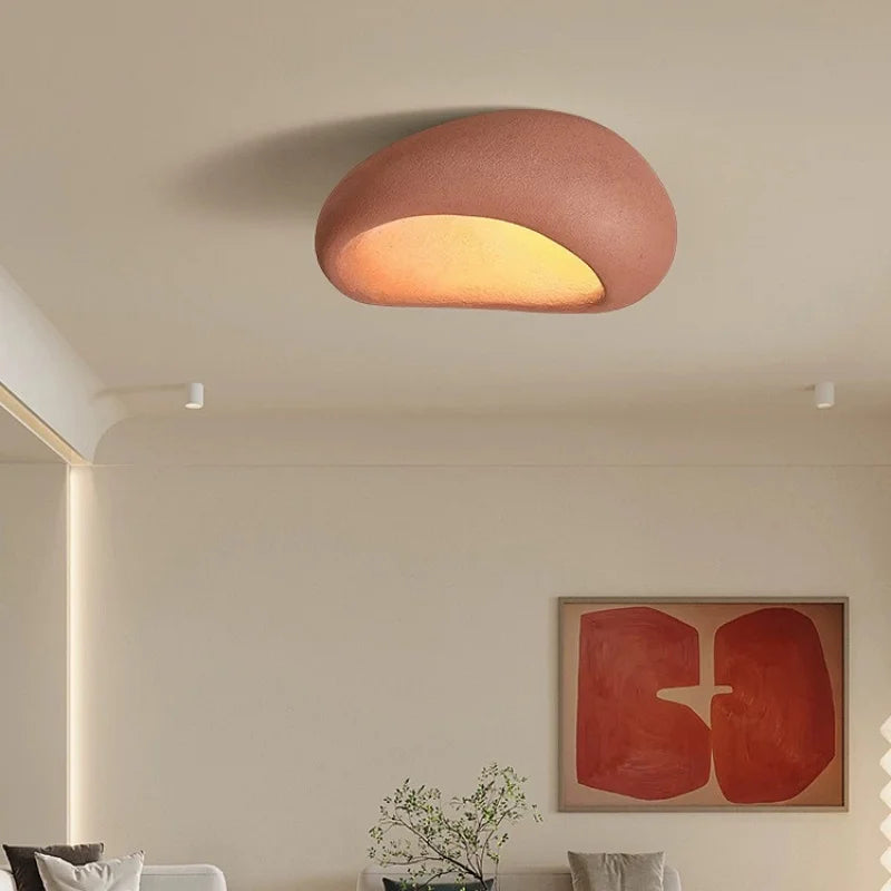 Détail de la texture en céramique crème du plafonnier