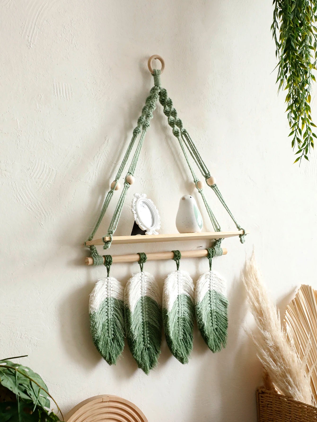 Étagère murale macramé pompons, vue de face