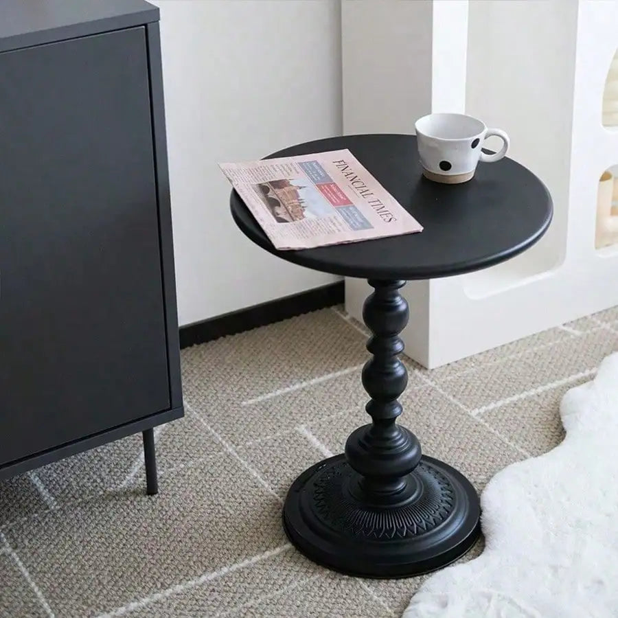 Table basse métal nordique, vue de profil