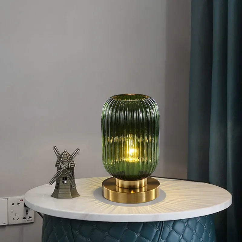 Lampe de bureau verre soufflé, vue de profil